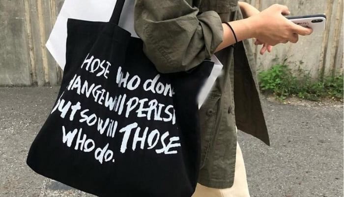 screen tote bag