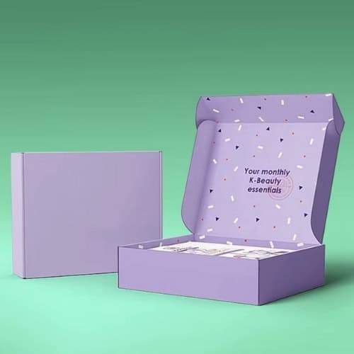 Branded subscription box packaging using custom mailer boxes