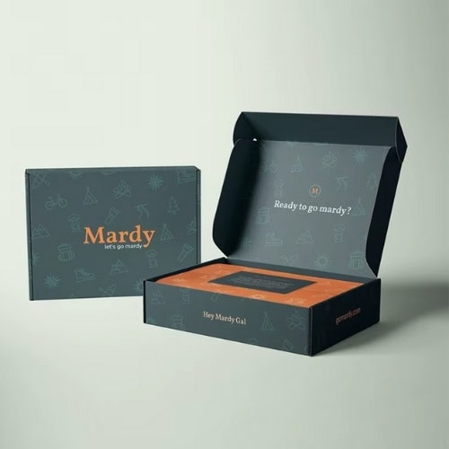 Inside and outside printing on eco-friendly mailer packaging