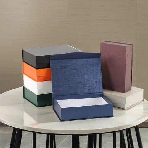 custom hinged lid box